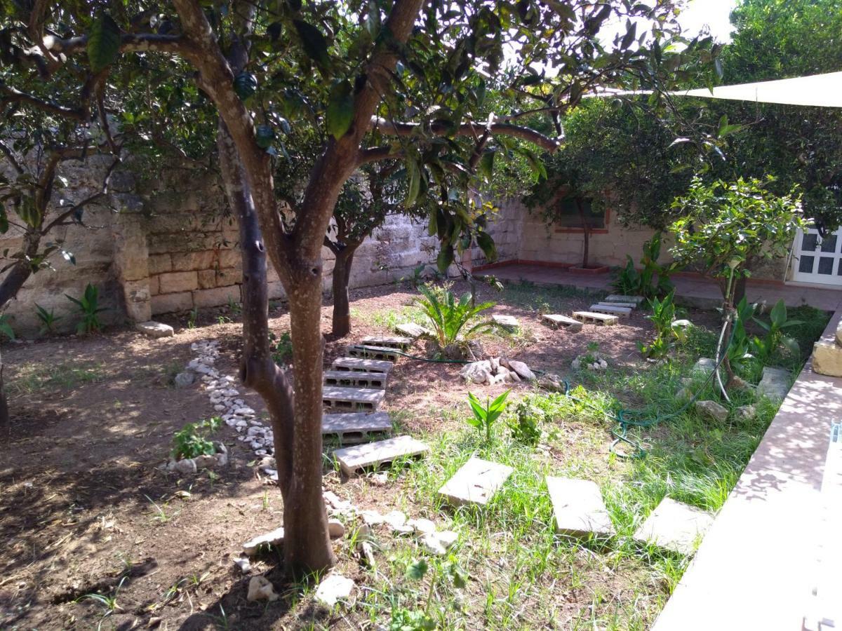 Corte Dei Giorgi Vernole Exterior photo